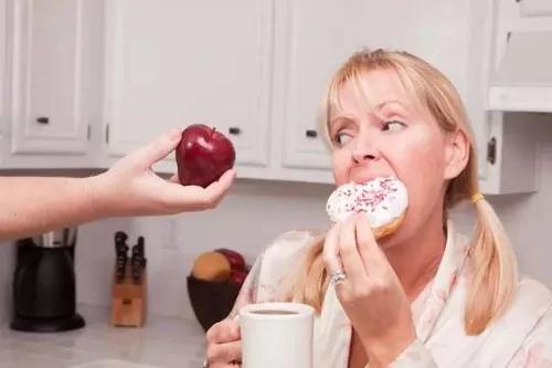 吃海带竟会变黑?这10种食物会拉低你的“颜值”