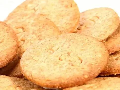 非油炸不等于健康 别再被这些“伪”健康食品蒙骗了