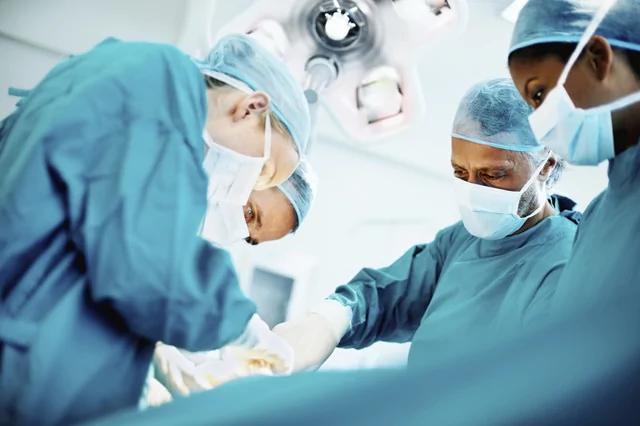 2015美國最賺錢的職業 外科醫生居首