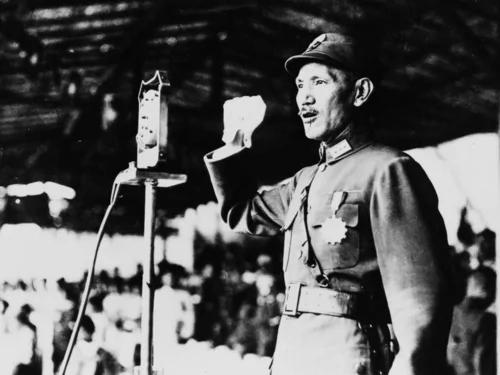 日本史料揭秘国共之争：谁是抗日核心