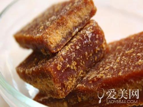 黄牙齿有救了 5分钟居然就把整年累积的黄牙垢都去除了!