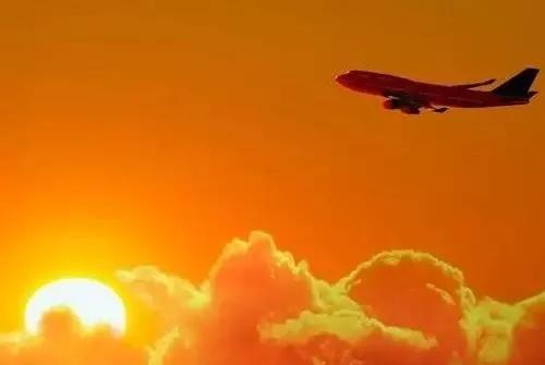 你都知道吗?空姐不会告诉你的飞机安全法则