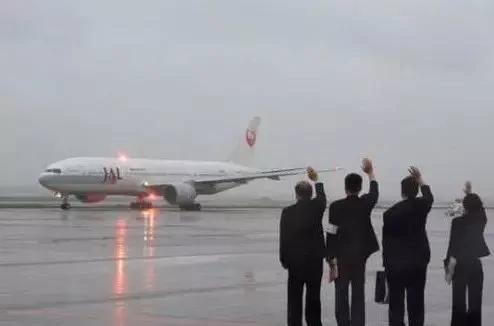 你都知道吗?空姐不会告诉你的飞机安全法则