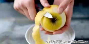 不同的水果也有不同的清洗方法 别洗错了