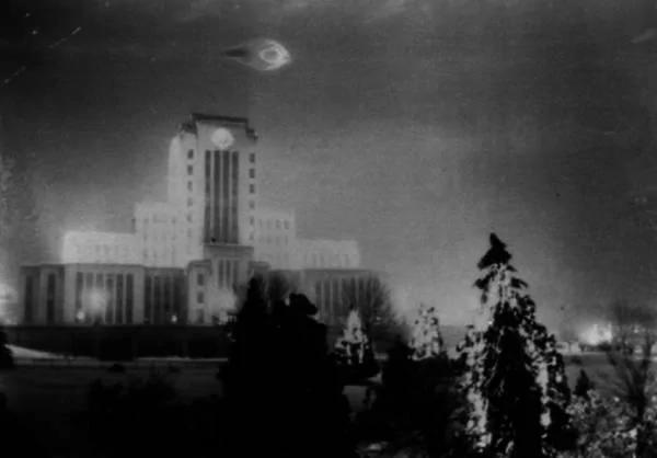 UFO老照片大揭秘 外星人就在我们身边