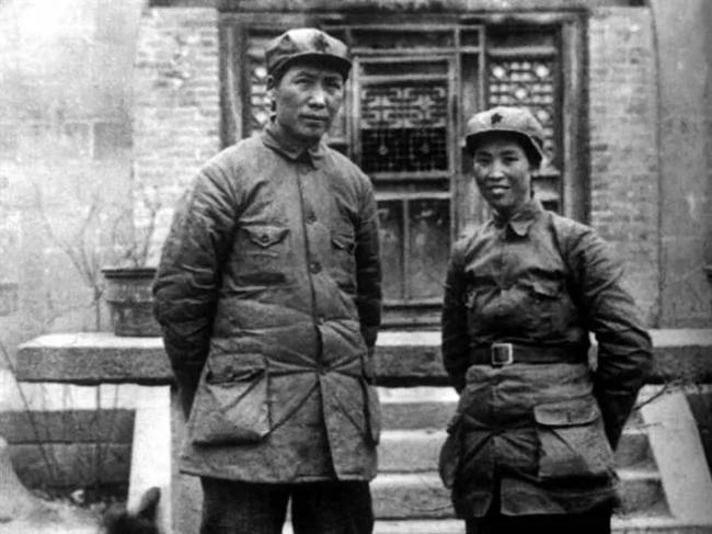 揭密:毛泽东是怎样对待三位前妻的?
