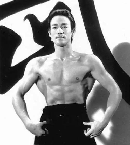 传奇! 李小龙缔造9项世界纪录至今无人能破