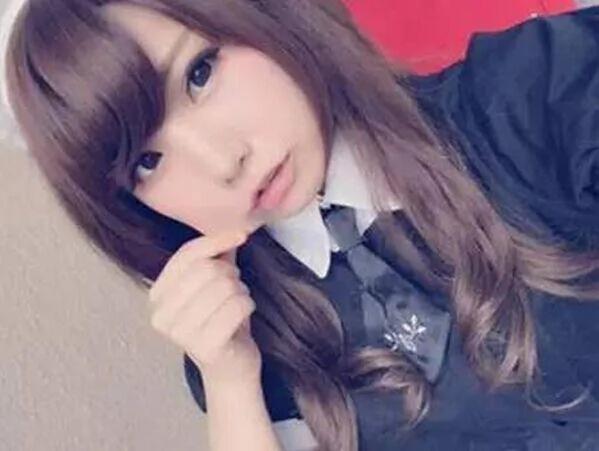 涨姿势!日本妹纸十大自拍经典pose
