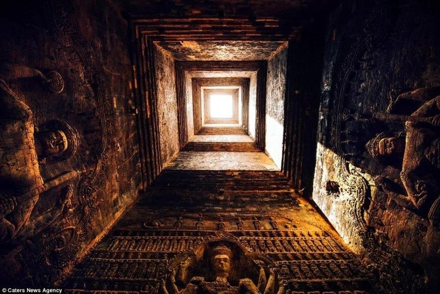 瑞士摄影师拍摄柬埔寨吴哥废弃古庙美景