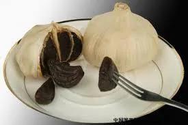 组图:又一个食材的奇迹!它能防癌抗癌,是防治三高的能手,黑蒜功能大揭秘!