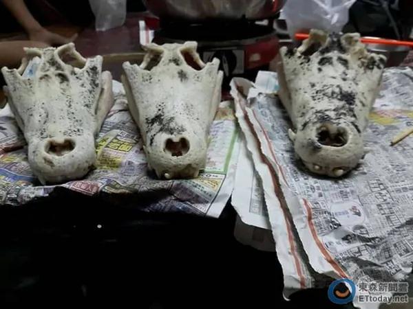 庙会办桌吃到一颗“头” 全场宾客惊呆了~