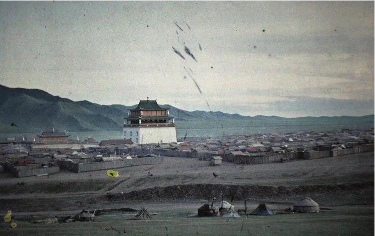 揭开神秘面纱 “大清洗”前的蒙古长什么样子