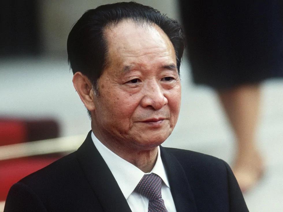 智囊吴江三谏不以为然 胡耀邦饮恨而终始末