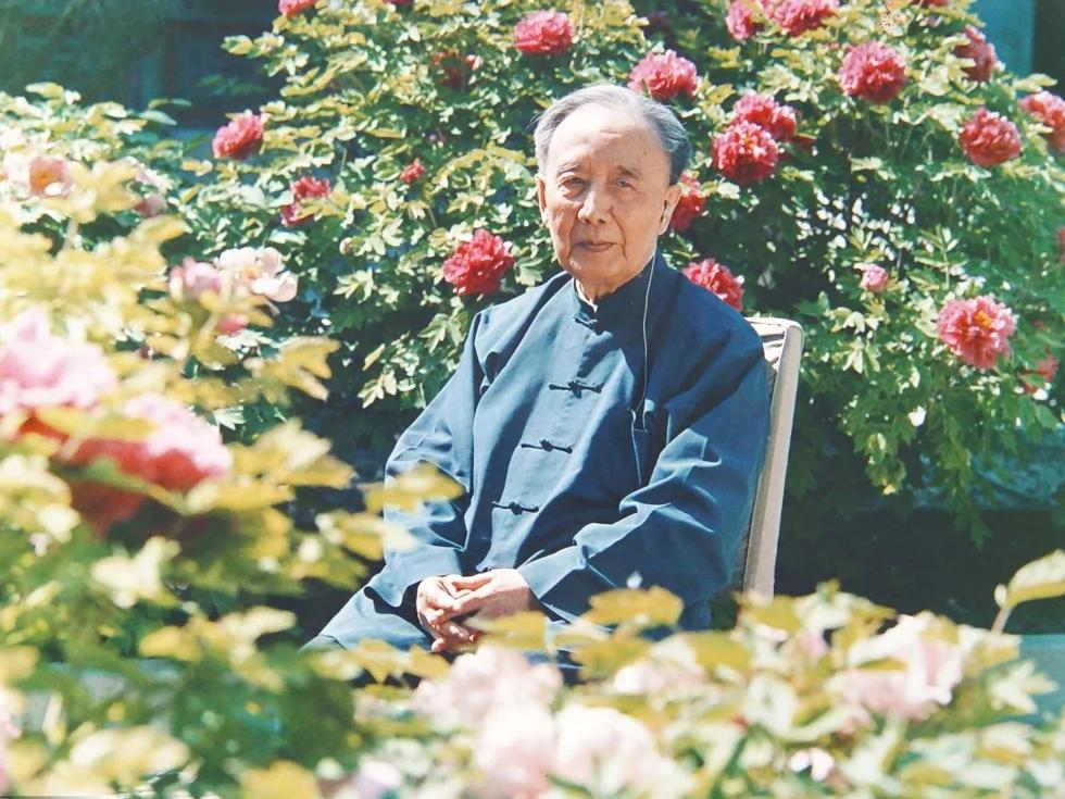 郭沫若祝寿斯大林:马屁肉麻令人震惊