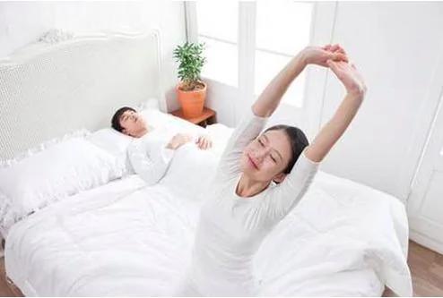 睡前9招, 醒来瘦身又排毒!