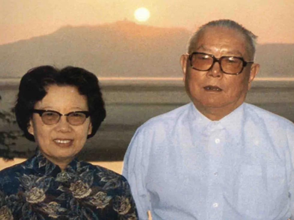 徐景贤回忆:李先念文革挨整经过