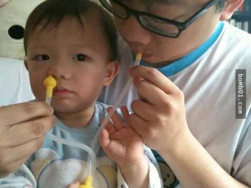 必学!让小孩乖乖吸鼻涕的方法简直太棒了