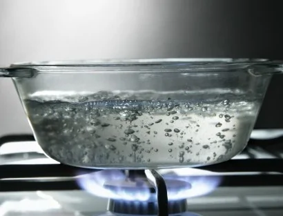 烧开水的正确方法，很多人都不知道!