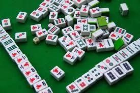 奶奶说:挑女婿 一定要带他回家打一次麻将......太精辟了! 图