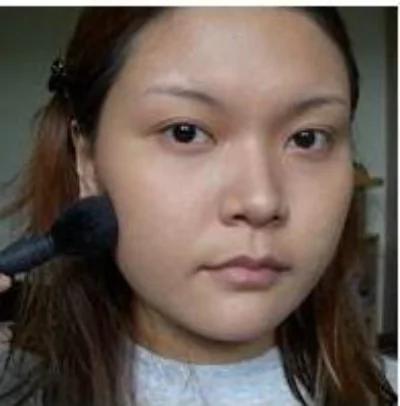 素颜真有点不忍直视呢 但是 化完妆后连她亲妈都认不出!
