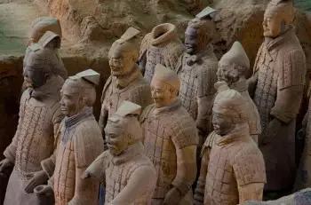 兵马俑里藏着灭门惨案!揭秘兵马俑不为人知神秘事件