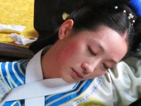 “杀人利器”杏仁,哪种杏仁吃多了会要命?