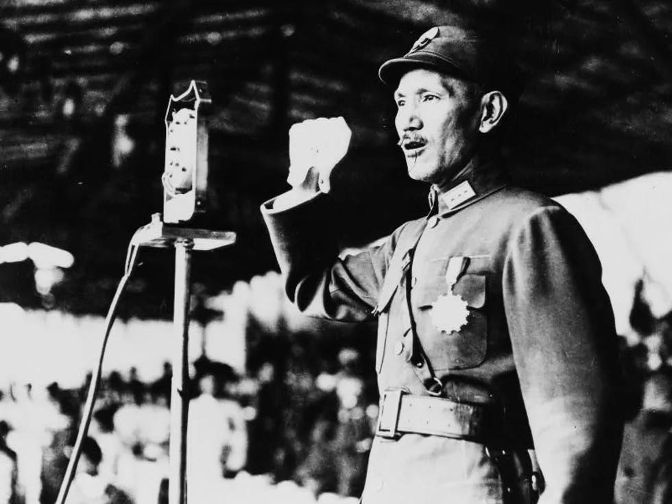 陆媒:站在蒋介石立场看攘外必先安内必要性