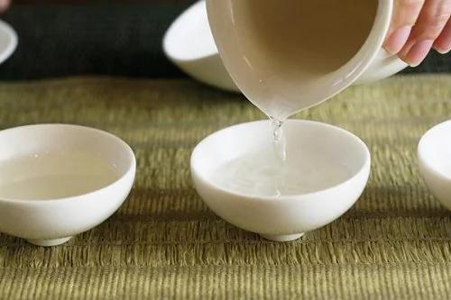 神奇!男人常按摩“这里”竟改善多年的肾虚