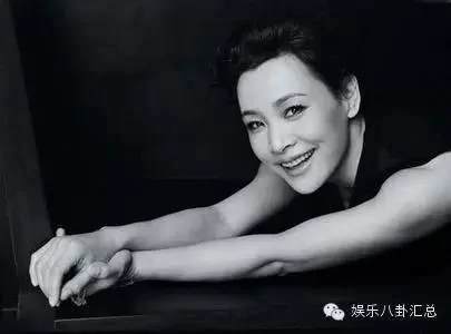 她是華人女星驕傲，因不孕領養一對雙胞胎，懷孕後卻又將其棄養！