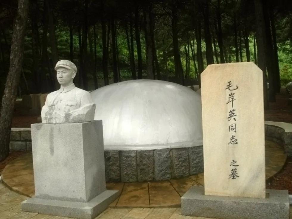 毛岸英特工生涯:曾任李克农机要秘书