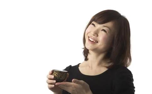 上班族每天喝这4杯茶可护眼