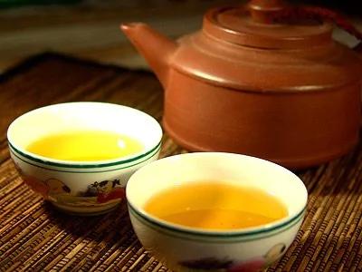 来一杯养生茶饮