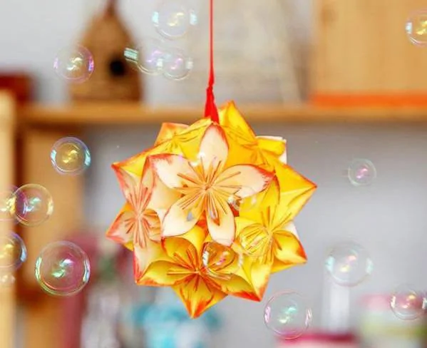 DIY一捧可以掛起來當裝飾的摺紙繡球花