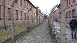波蘭奧斯維辛集中營。俄羅斯稱紅軍解放波蘭。（美國之音白樺拍攝）