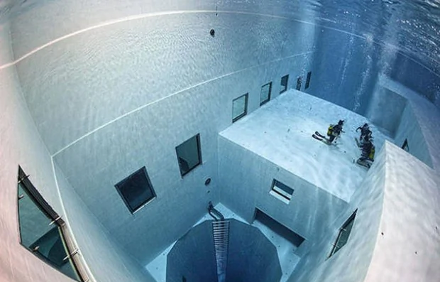 世界上最深的游泳池你敢游嗎