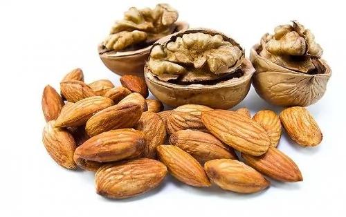 核桃“加一物”可治骨质疏松!白发回春变黑发