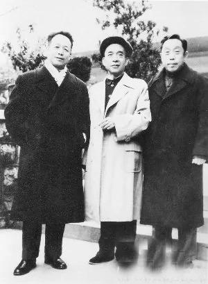 戚本禹披露中共上层权力斗争的大量信息