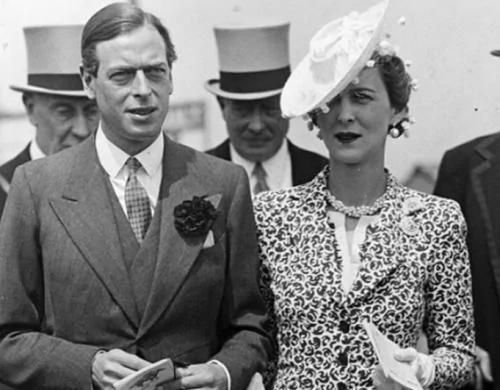 80年前密件曝光:英王摄政另有盘算 非现任英女王