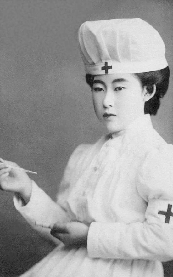 各国护士服PK,日本软妹欧美御姐,哪家最好看?