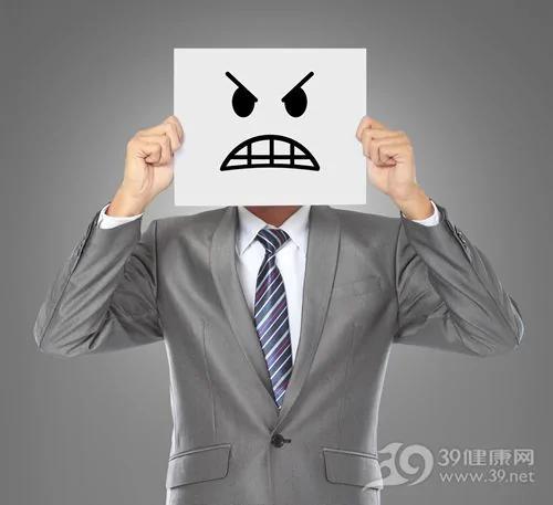 男人肾虚会导致失眠 吃什么能调理