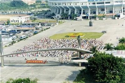 绝对震撼!中国被禁图片大观