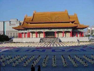 绝对震撼!中国被禁图片大观