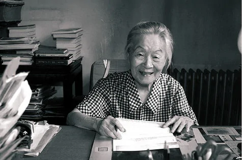 百岁杨绛，每天仍坚持写作。（网络图片）