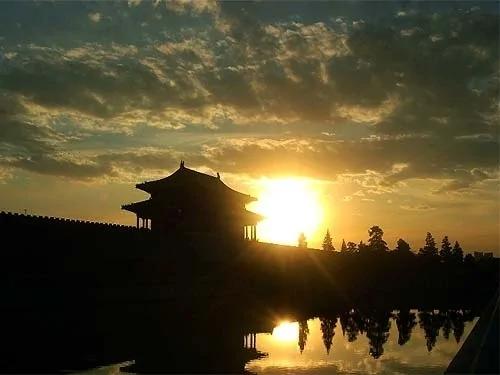 从中国古代宫殿建筑看古人对天道的敬畏,果然发现处处是玄机呀!