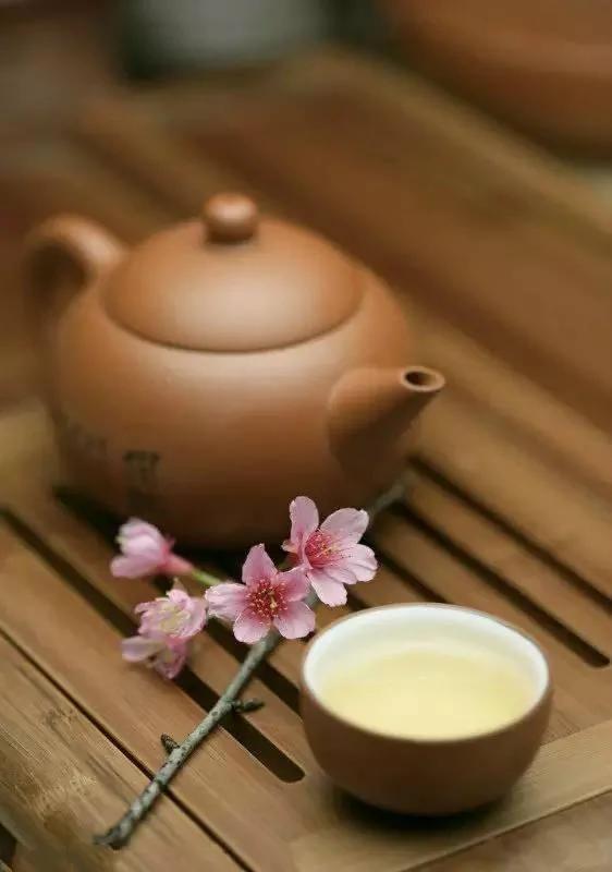 中國藝術生命秘密的不可忽視的因素~圆