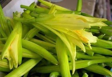 10种蔬果不能吃的部位!记得避开!