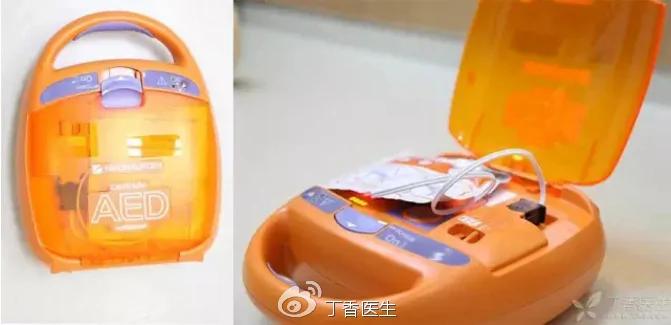 街上有人突然晕倒,我怎么救他