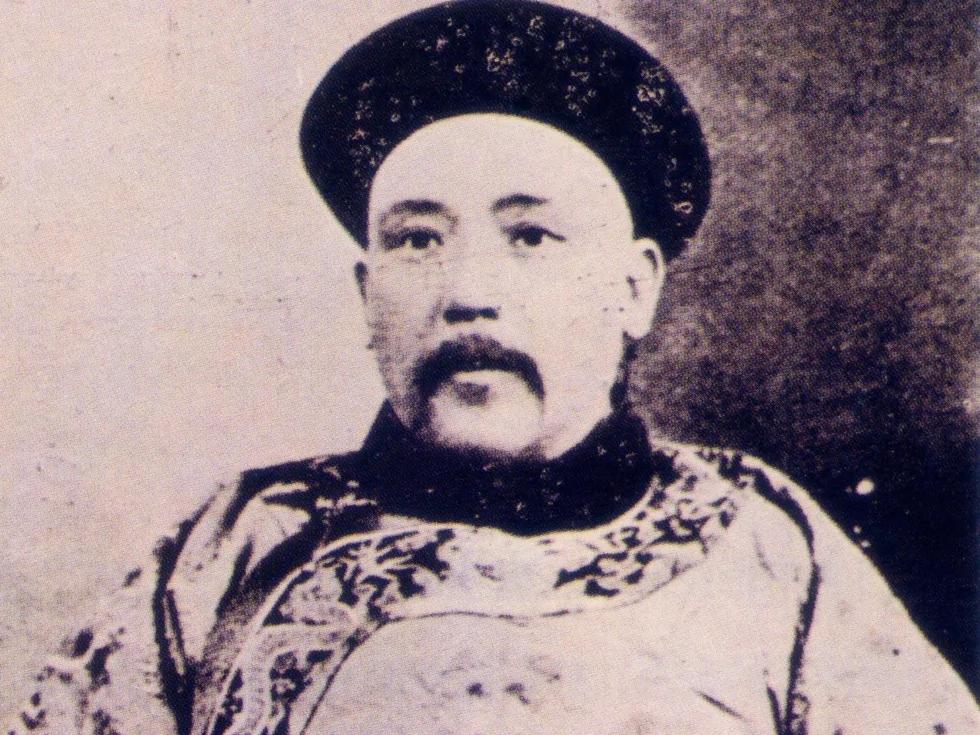 袁世凯谈论自己为何娶10位夫人