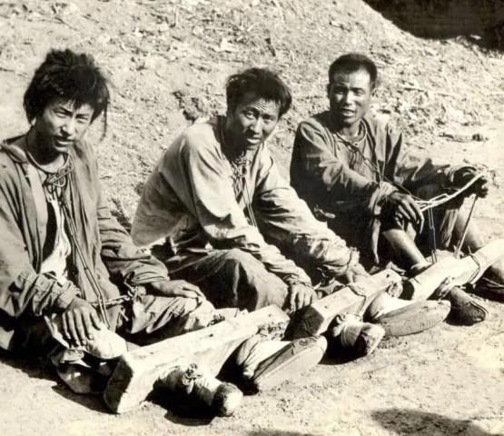 清末老照片中的严苛酷刑与示众刑罚
