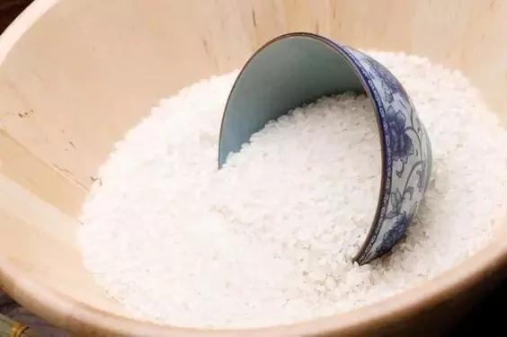 洗碗居然还有技巧 洗得干净还环保